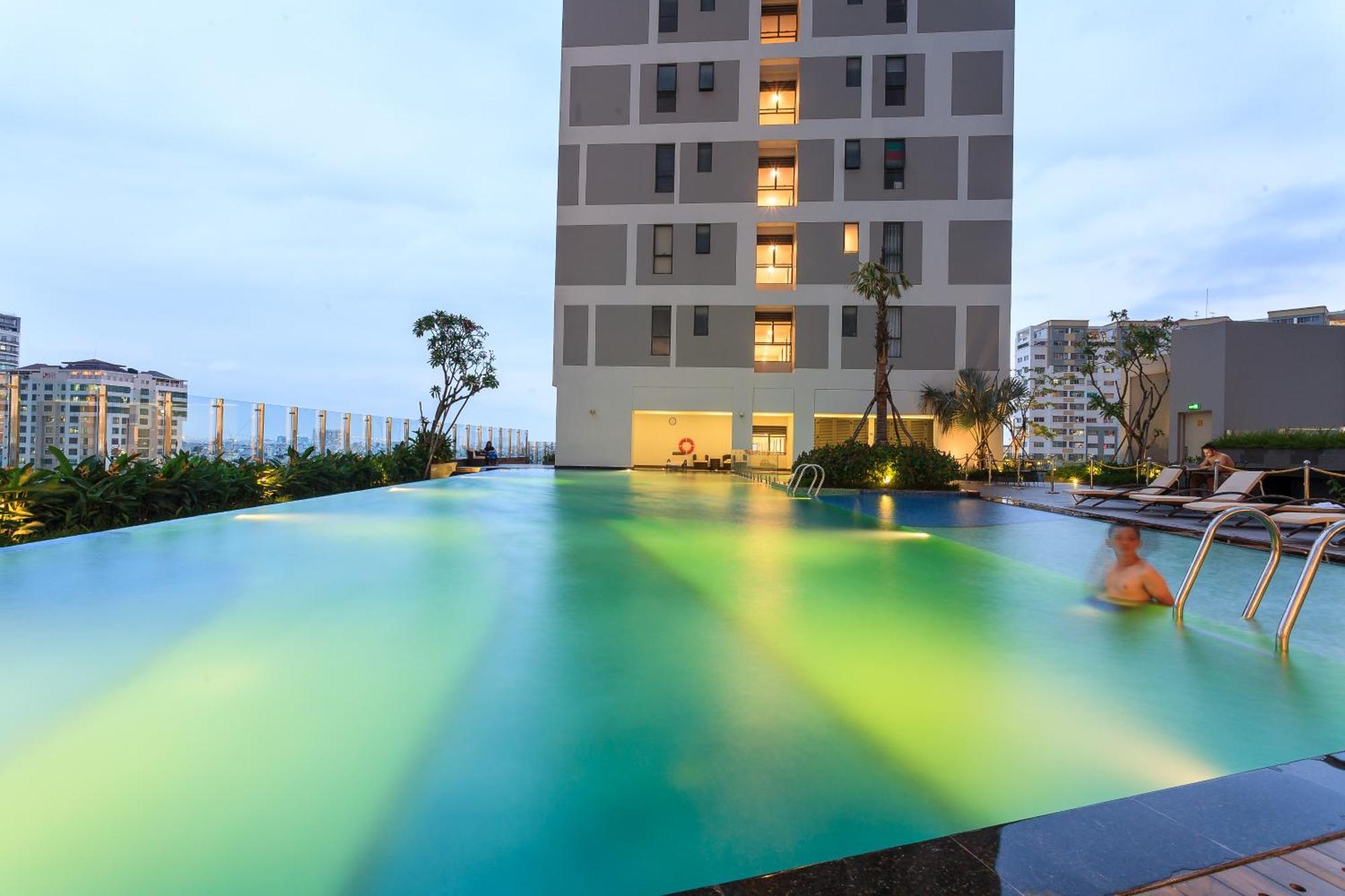 Rem Rivergate Garden Pool Signature - Free 4G Sim For 3 Nights Booking Ho-Chi-Minh-Stadt Exterior foto