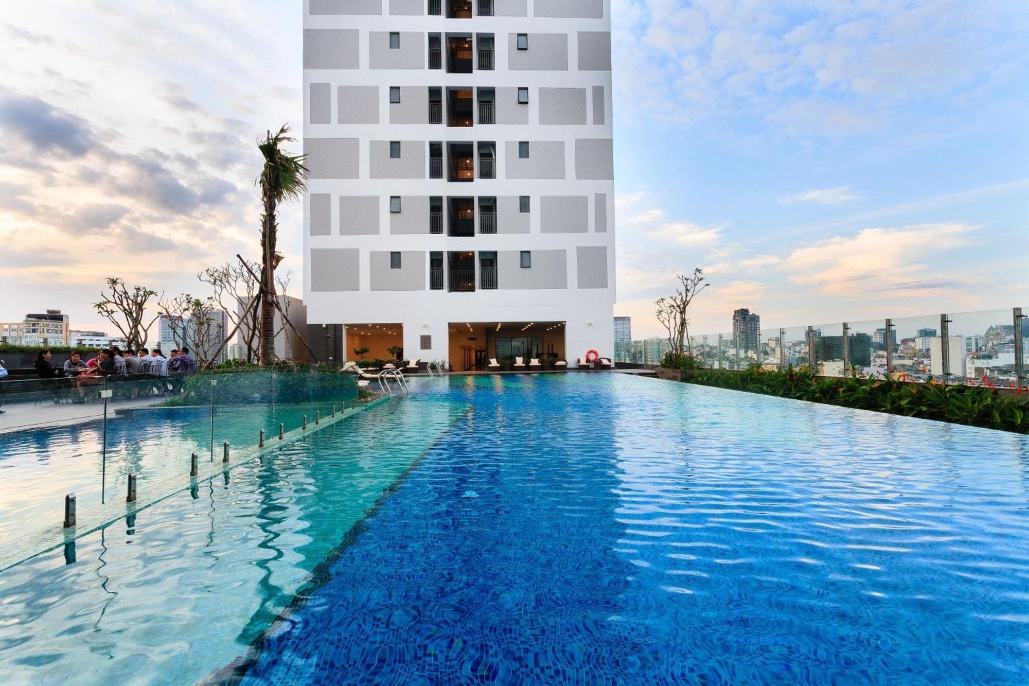 Rem Rivergate Garden Pool Signature - Free 4G Sim For 3 Nights Booking Ho-Chi-Minh-Stadt Exterior foto